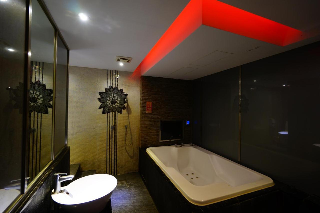 荷村 Motel Wuqi 部屋 写真