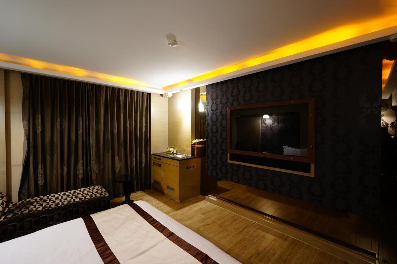 荷村 Motel Wuqi 部屋 写真